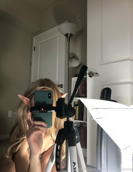 Emmayearose  nude leaked OnlyFans photo