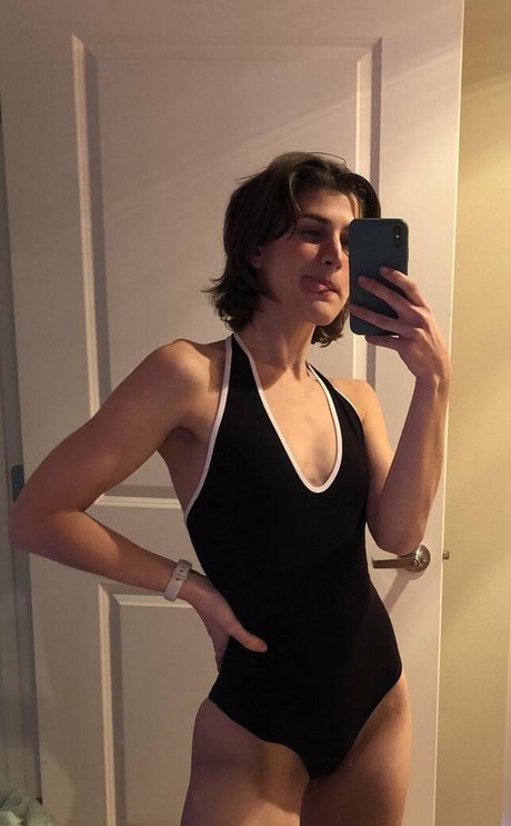Nagie wyciekłe zdjęcie OnlyFans od Emmayearose