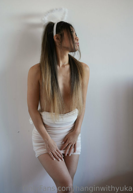 Photo nue de fuite OnlyFans de Hanginwithyuka4free