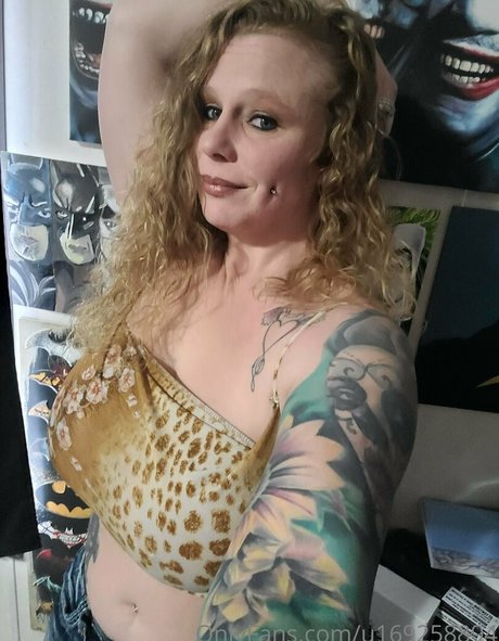 Bigbootymandyj1981