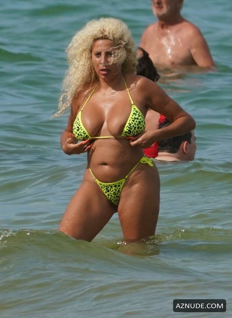 Nahá fotka uniklých OnlyFans od Afida Turner