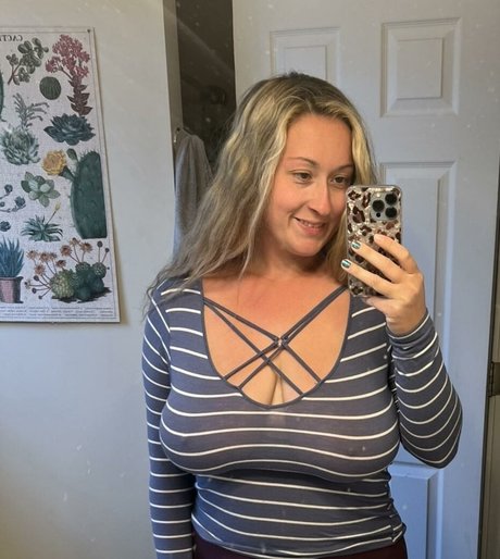 Momdd98