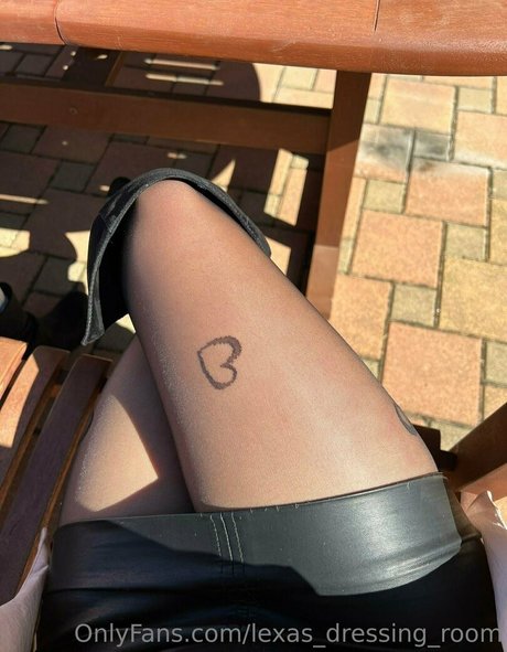 Lexas_dressing_room