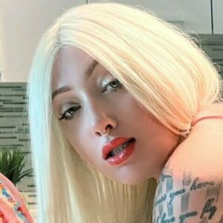 Naken lekkede OnlyFans-bilde av Zaradollfree