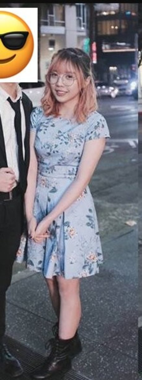 Nahá fotka uniklých OnlyFans od Lilypichu