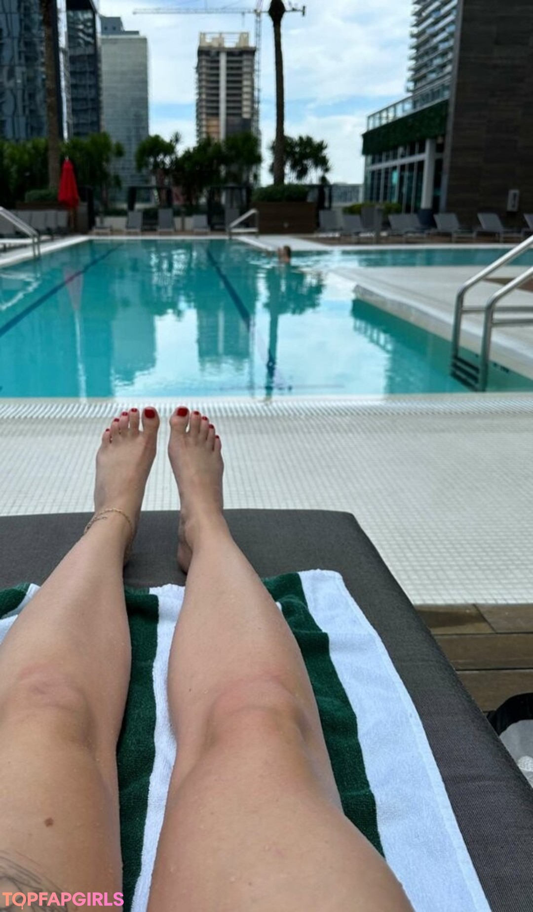 Pineapplebrat nude leaked OnlyFans photo #1023