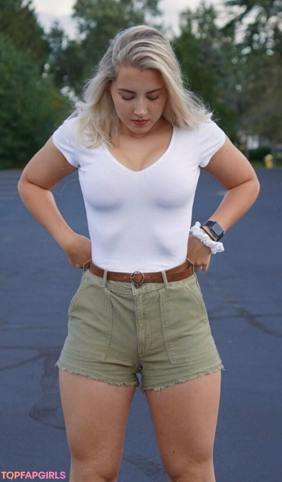 Nahá fotka uniklých OnlyFans od Pineapplebrat #1317