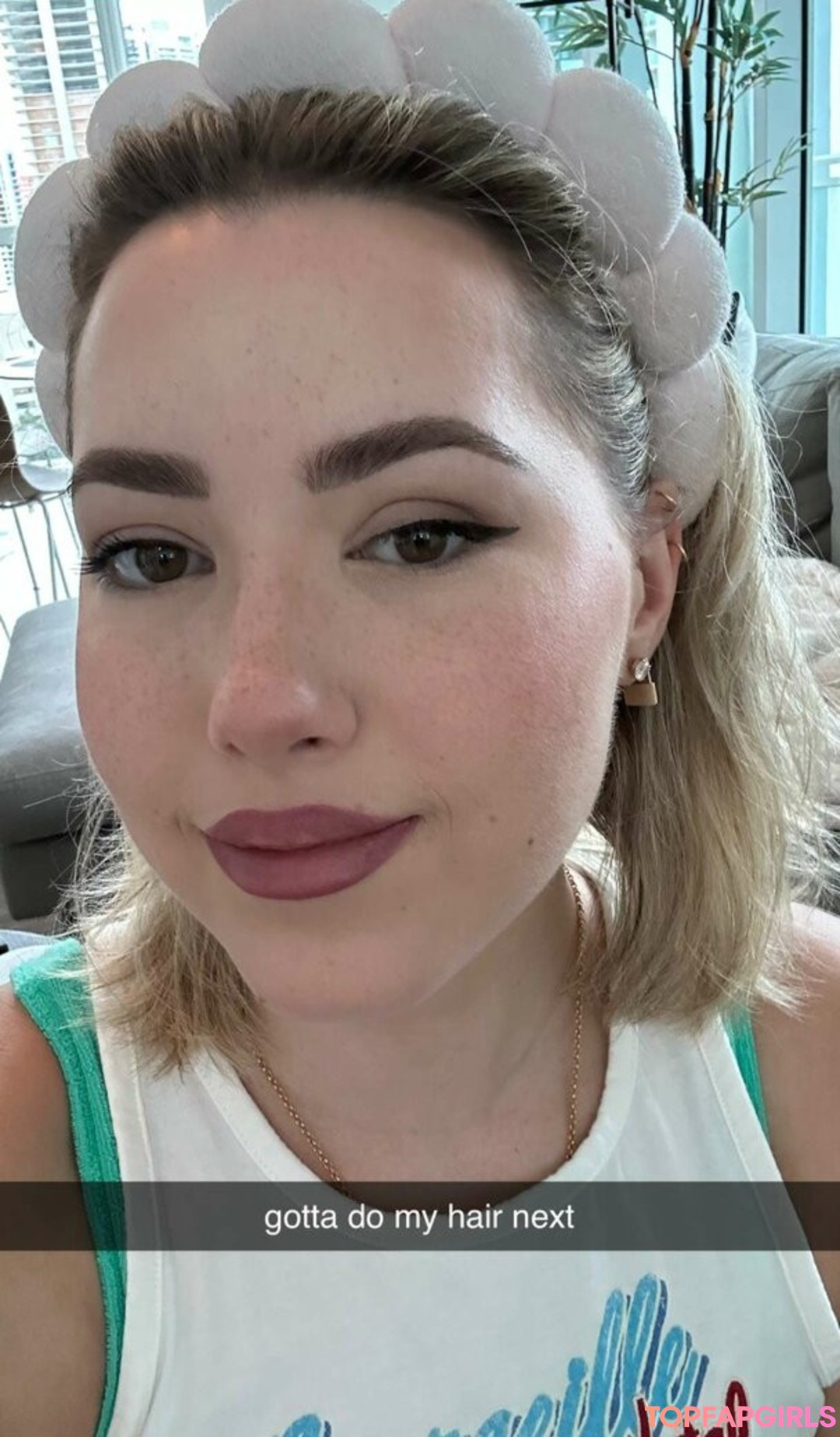 Nahá fotka uniklých OnlyFans od Pineapplebrat #1401