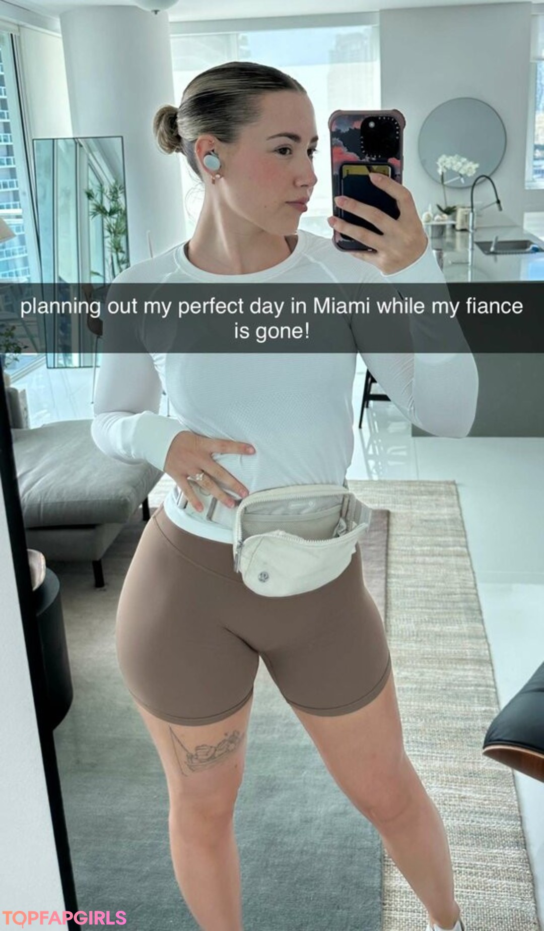 Pineapplebrat nude leaked OnlyFans photo #1477