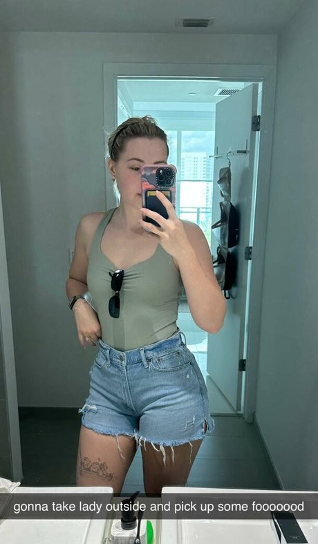 Foto desnuda filtrada de OnlyFans de Pineapplebrat