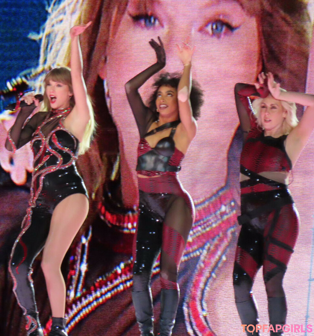 Naken lekkede OnlyFans-bilde av Taylor Swift #1517
