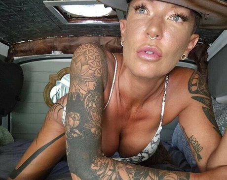 Naken lekkede OnlyFans-bilde av Gypsyundersupervised1
