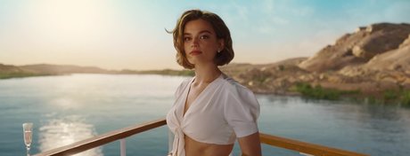 Emma Mackey