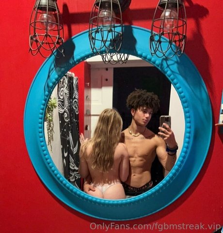 Foto nua vazada do OnlyFans de Sn0wbunnyy