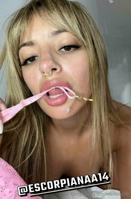 Naken läckt OnlyFans-bild av Reeikoo99