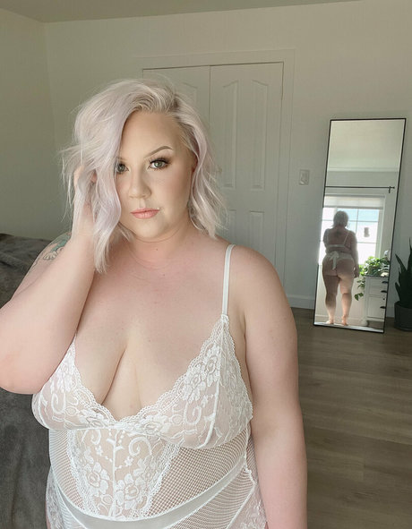 Violetmae48