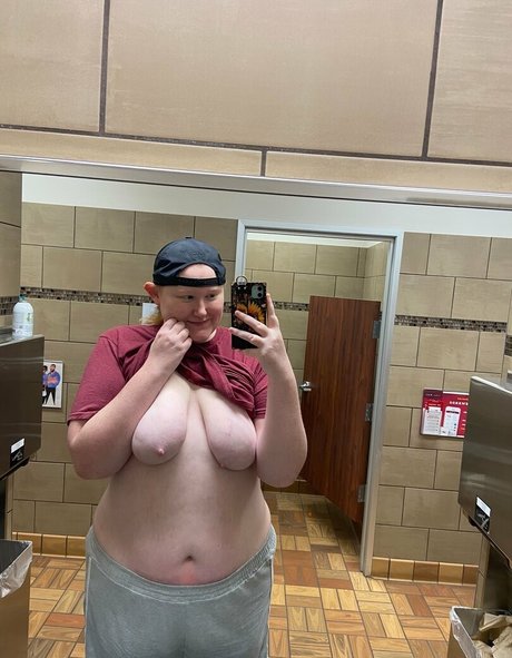 Naken läckt OnlyFans-bild av Rachel000