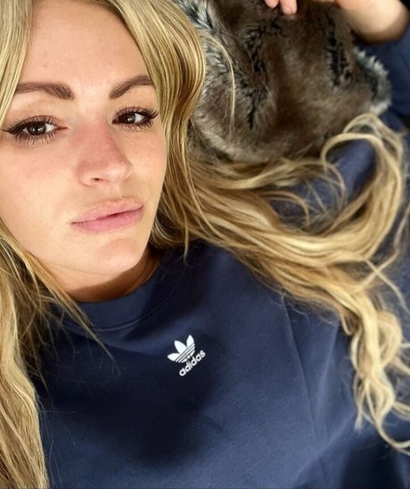 Laura Woods