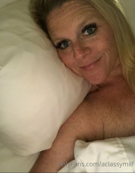 Aclassymilf