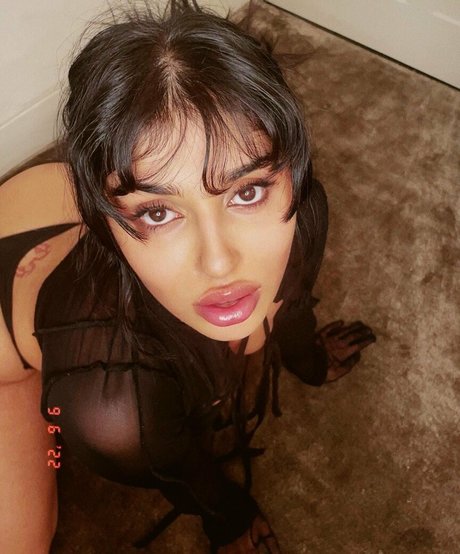 Foto di nudo di fuga di OnlyFans di Hanamymood