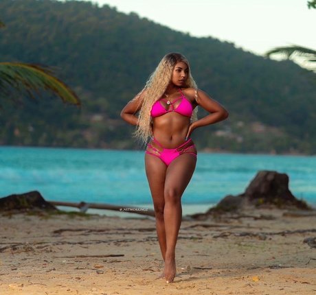 Foto nua vazada do OnlyFans de Ashanti