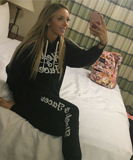 Naken läckt OnlyFans-bild av Alliewrestling