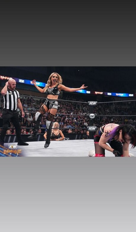 Naken lekkede OnlyFans-bilde av Alliewrestling