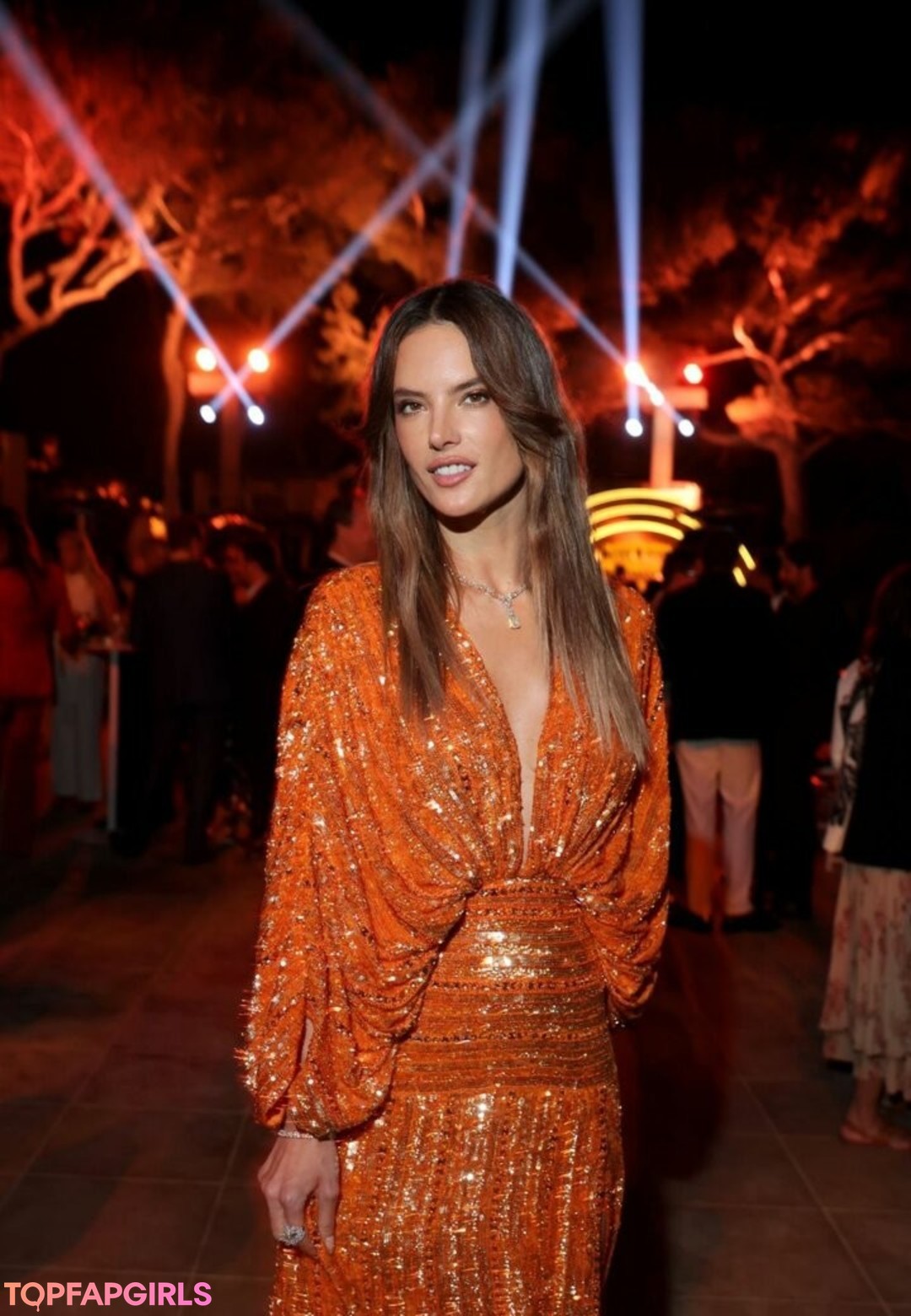 Nahá fotka uniklých OnlyFans od Alessandra Ambrosio #1084