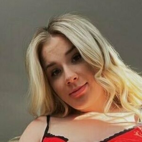 Nahá fotka uniklých OnlyFans od Alexisjobailey