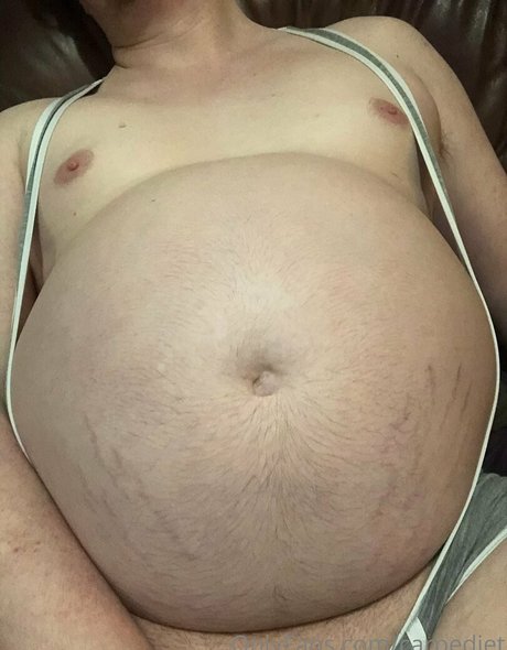 Naken läckt OnlyFans-bild av Carpediet