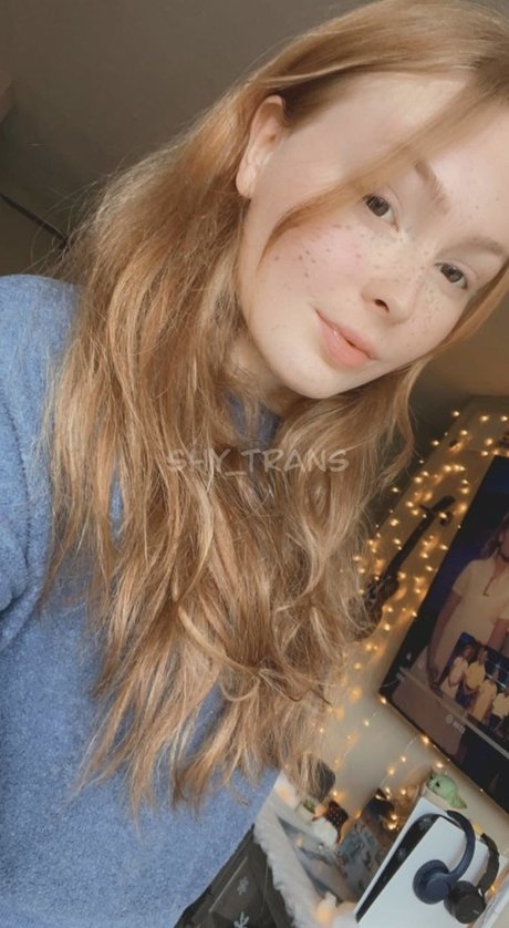 Nahá fotka uniklých OnlyFans od Shytrans