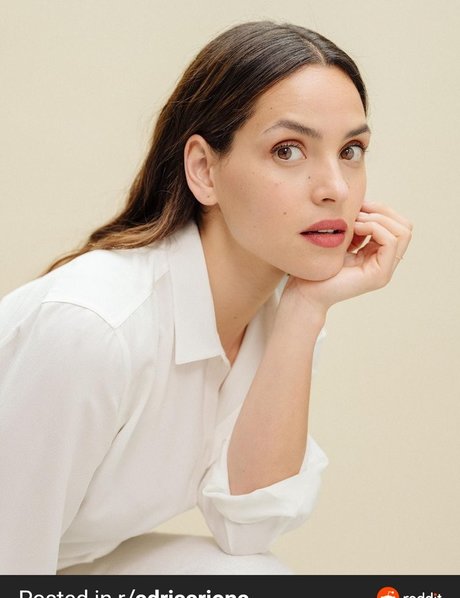 Adria Arjona