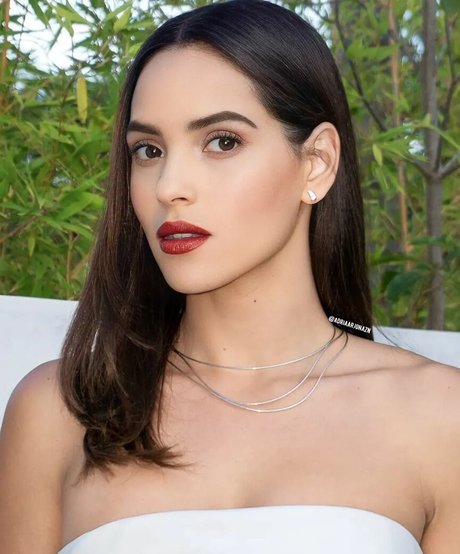 Adria Arjona