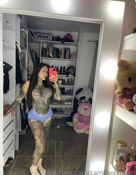 Naken läckt OnlyFans-bild av Camilasernaart