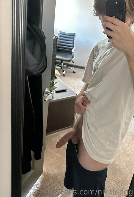Nahá fotka uniklých OnlyFans od Nikolongg