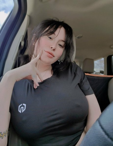 Nahá fotka uniklých OnlyFans od Yureta2