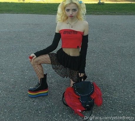 Nahá fotka uniklých OnlyFans od Barbiefree