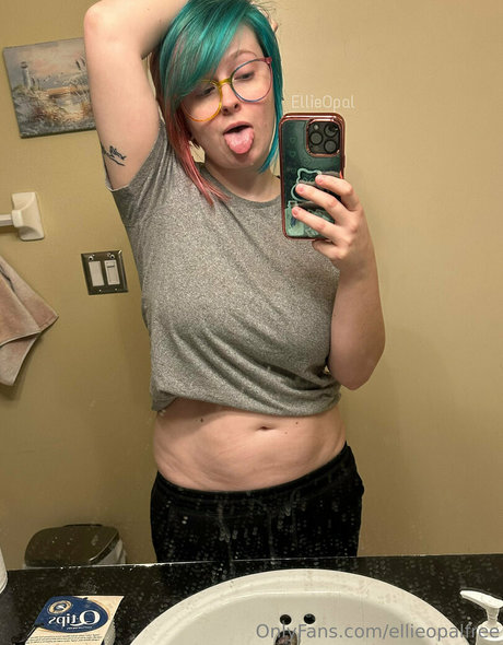 Ellieopalfree