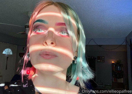 Ellieopalfree