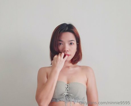 Naakte gelekte OnlyFans-foto van Ninnie9595