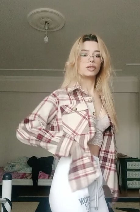 Обнаженная фотография утечки OnlyFans от Ceyda690