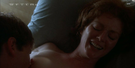 Julianne Moore