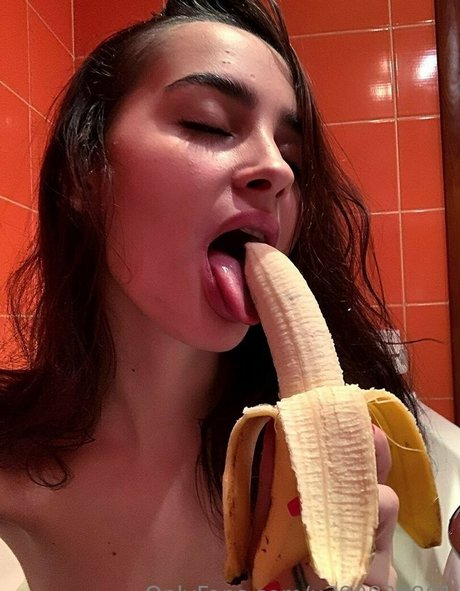 Nahá fotka uniklých OnlyFans od Thebladeofpleasure