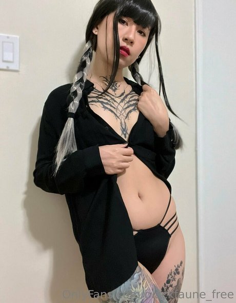 Nahá fotka uniklých OnlyFans od Alexafawnfree