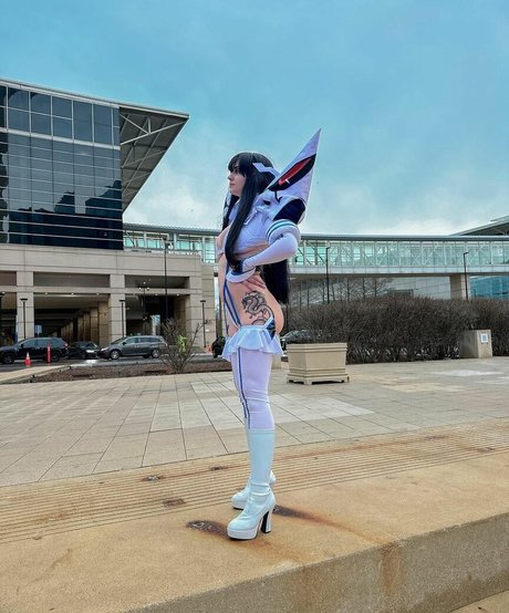 Lauren Dragneel