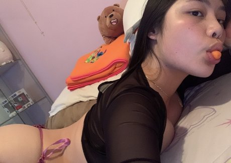 Nahá fotka uniklých OnlyFans od Fattestcat