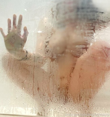 Nøgent lækket OnlyFans-billede af Egirl Slut