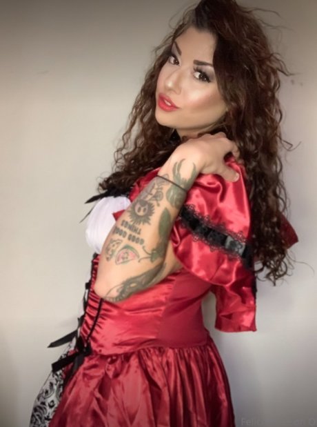 Felicia Rose