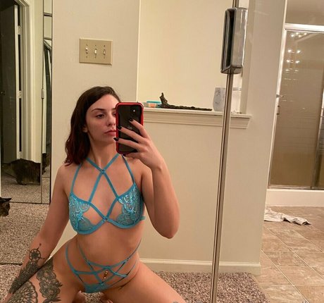 Mona Darling