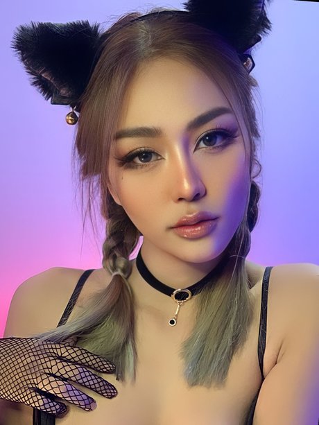 Nahá fotka uniklých OnlyFans od Intimumi